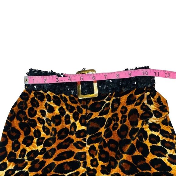 10/25🦋 Leopard Print Fuzzy Flare Costume Pants w/Black Sequin Waistband - Medium - Picture 12 of 15